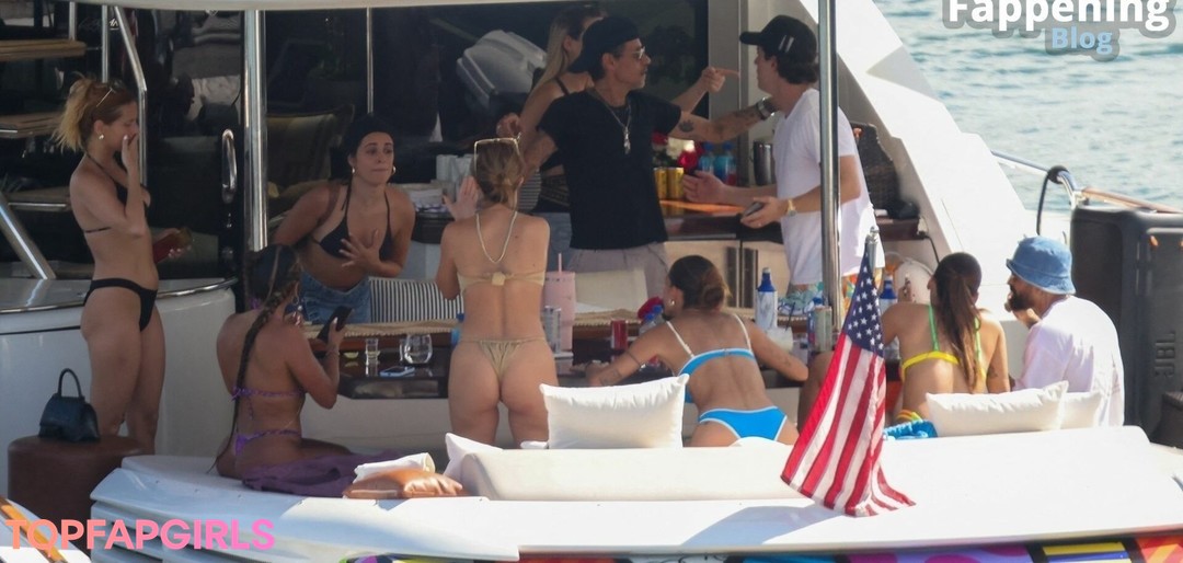 Naakte gelekte OnlyFans-foto van Camila Cabello #1565