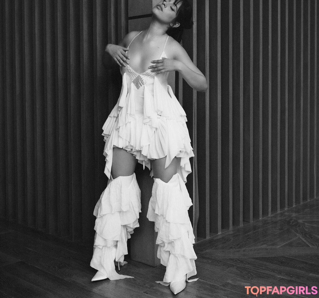 Naakte gelekte OnlyFans-foto van Camila Cabello #1592