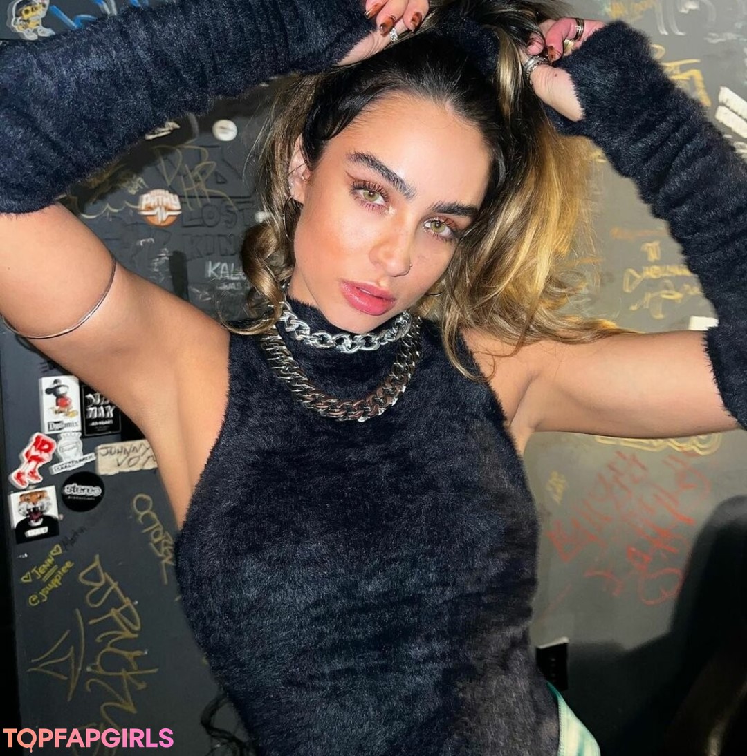 Naakte gelekte OnlyFans-foto van Sommer Ray #1317