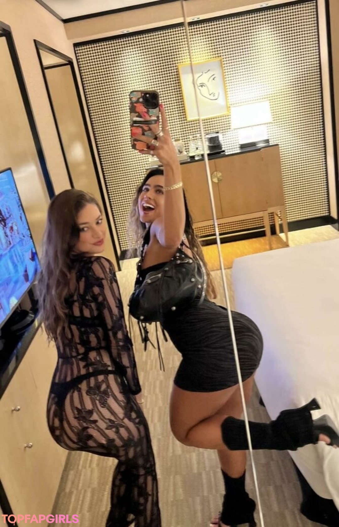 Naakte gelekte OnlyFans-foto van Sommer Ray #1525