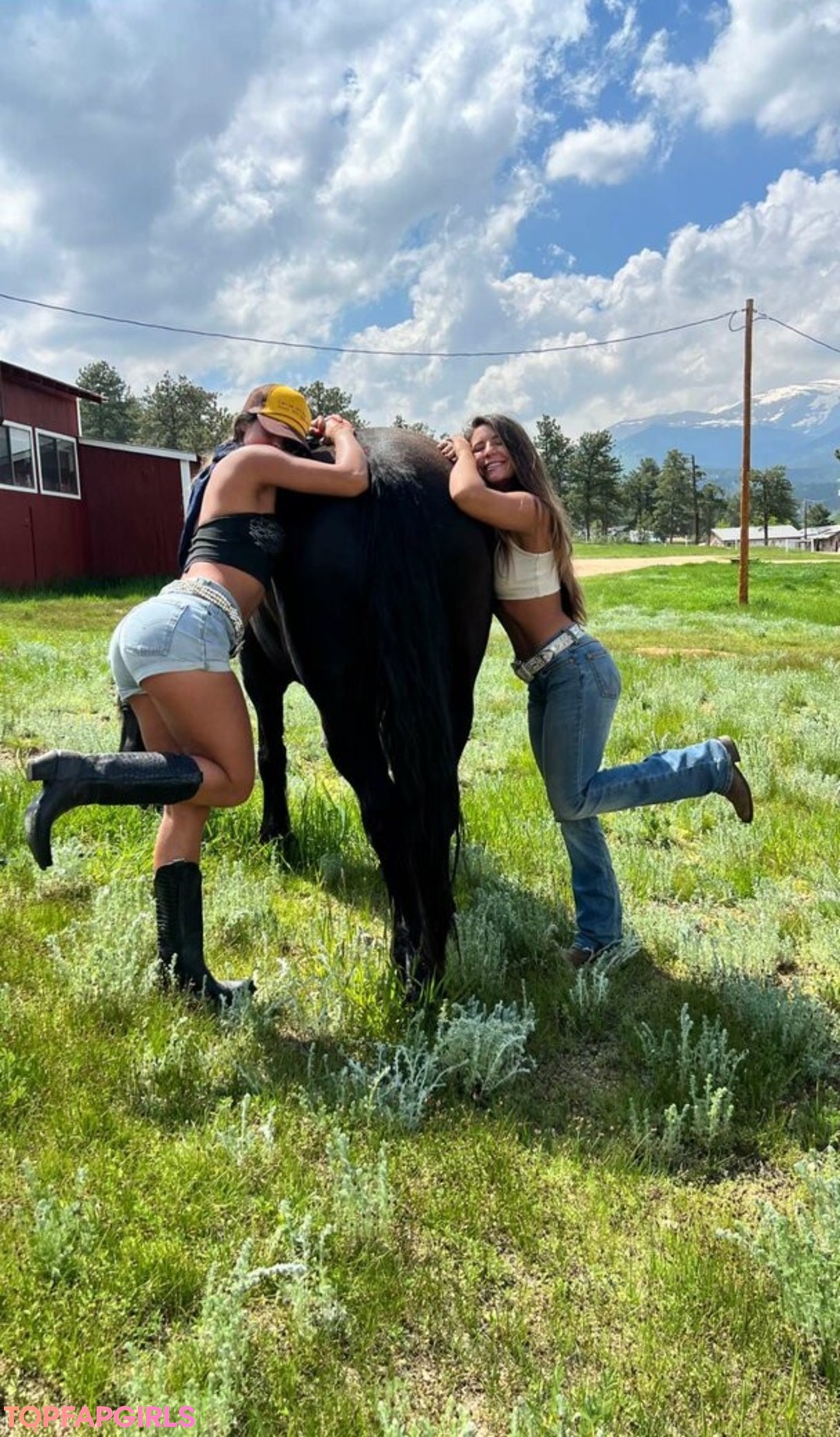 Naakte gelekte OnlyFans-foto van Sommer Ray #1668
