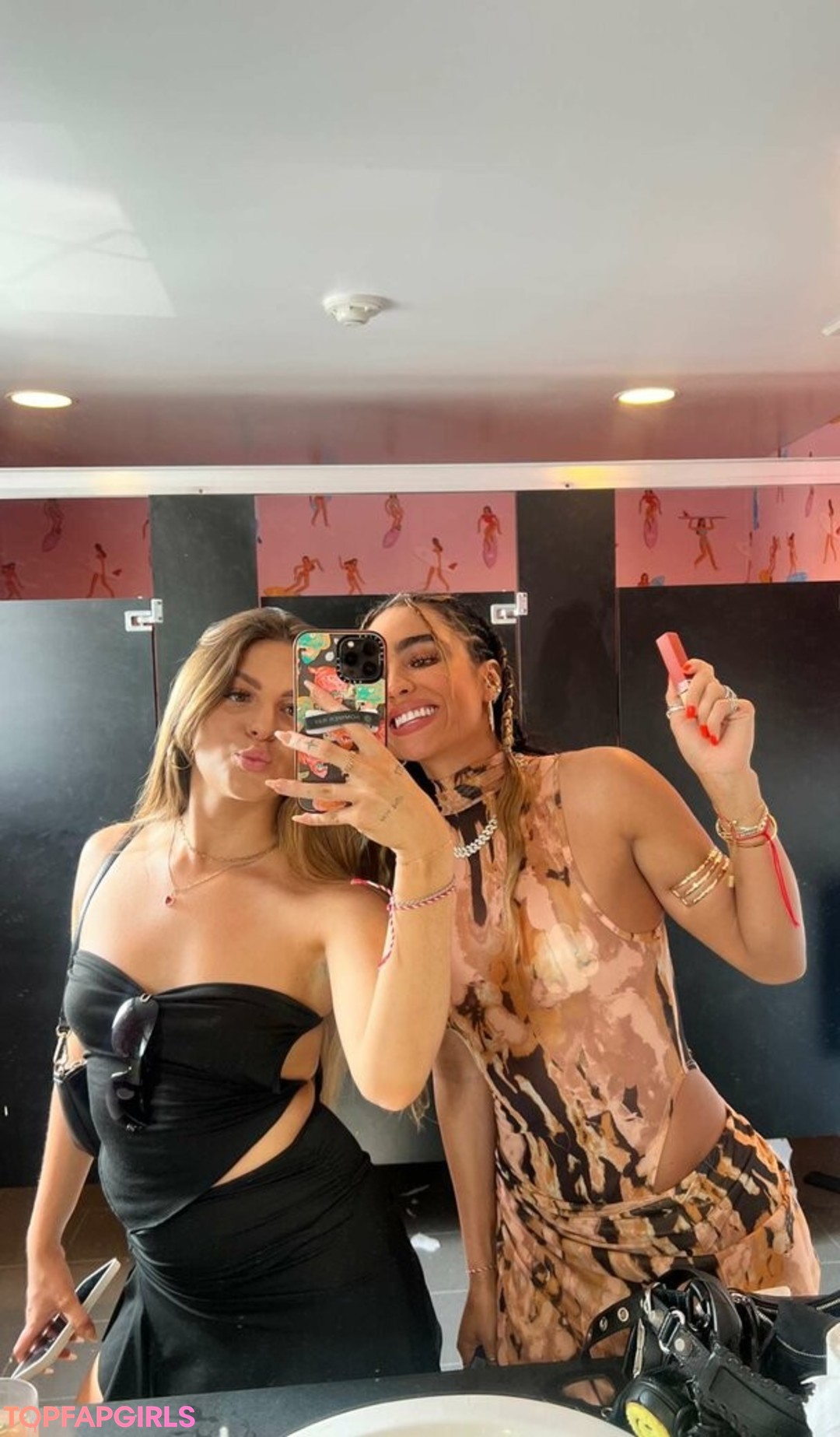 Naakte gelekte OnlyFans-foto van Sommer Ray #1721