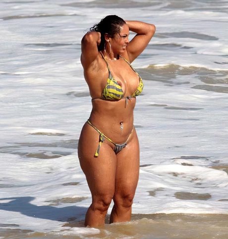 Naakte gelekte OnlyFans-foto van Rosiane Pinheiro