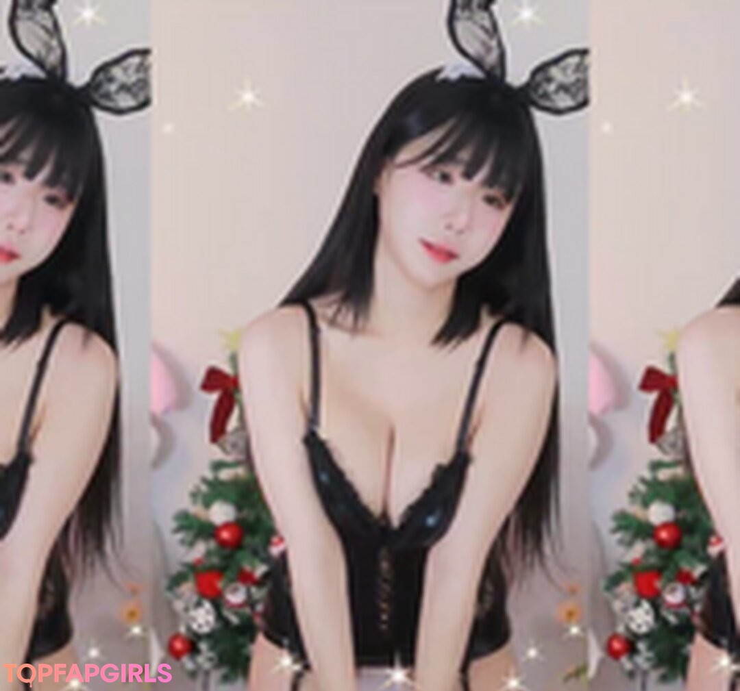 Naakte gelekte OnlyFans-foto van Addielyn #1491