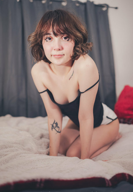 Naakte gelekte OnlyFans-foto van Kittykaya1