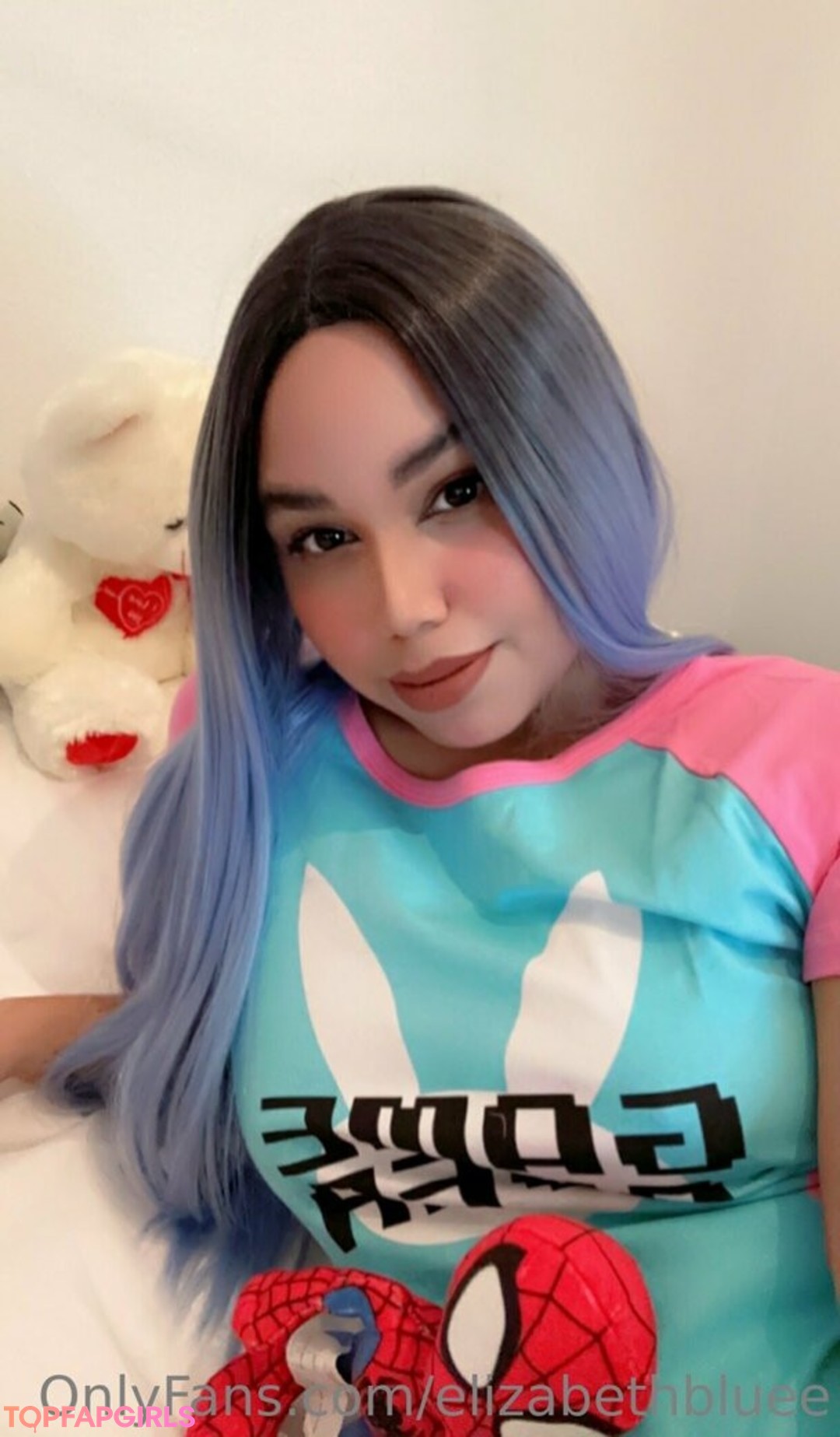 Naakte gelekte OnlyFans-foto van Elizabethbluee #1071