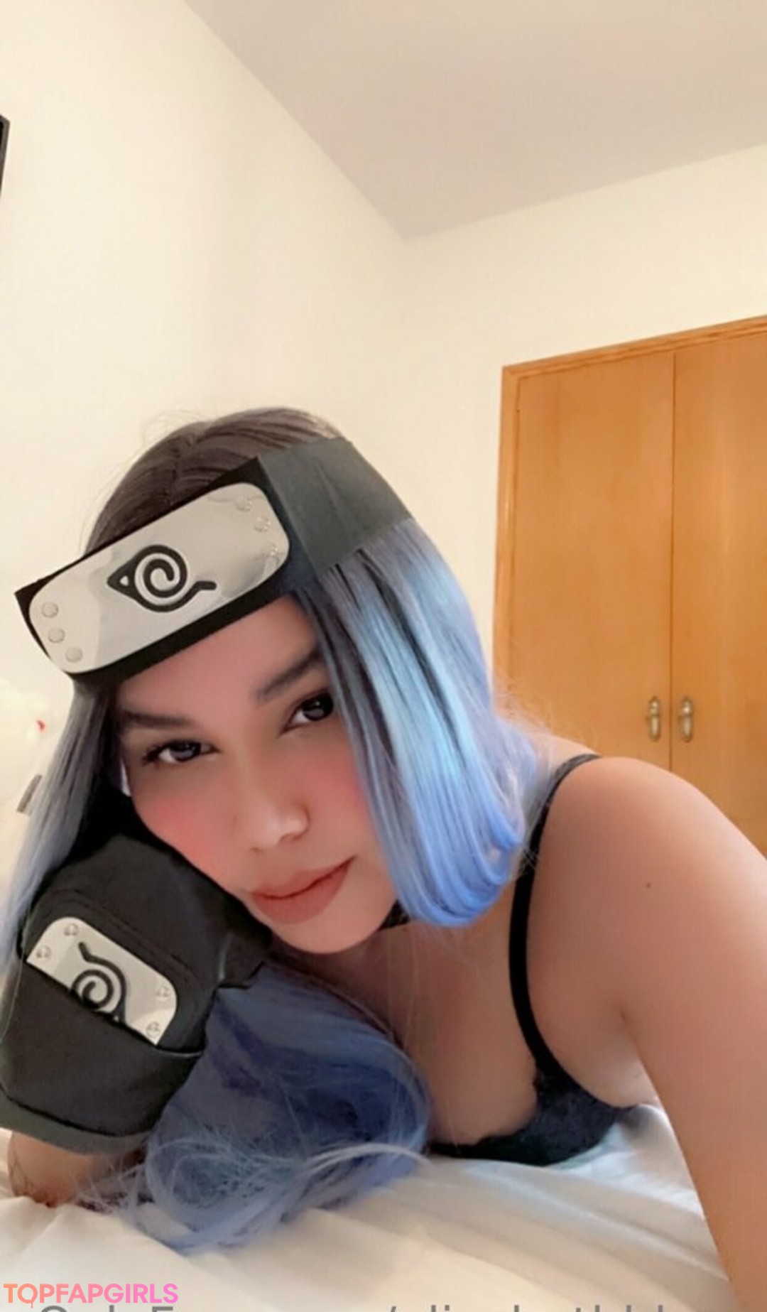 Naakte gelekte OnlyFans-foto van Elizabethbluee #1376