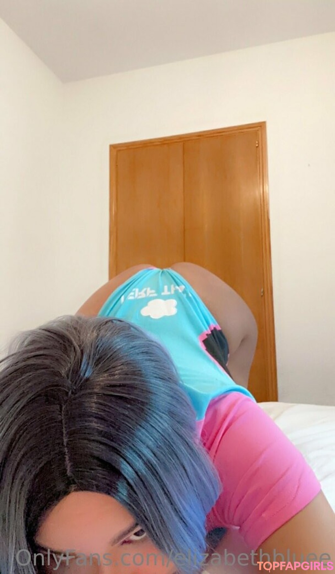 Naakte gelekte OnlyFans-foto van Elizabethbluee #1389