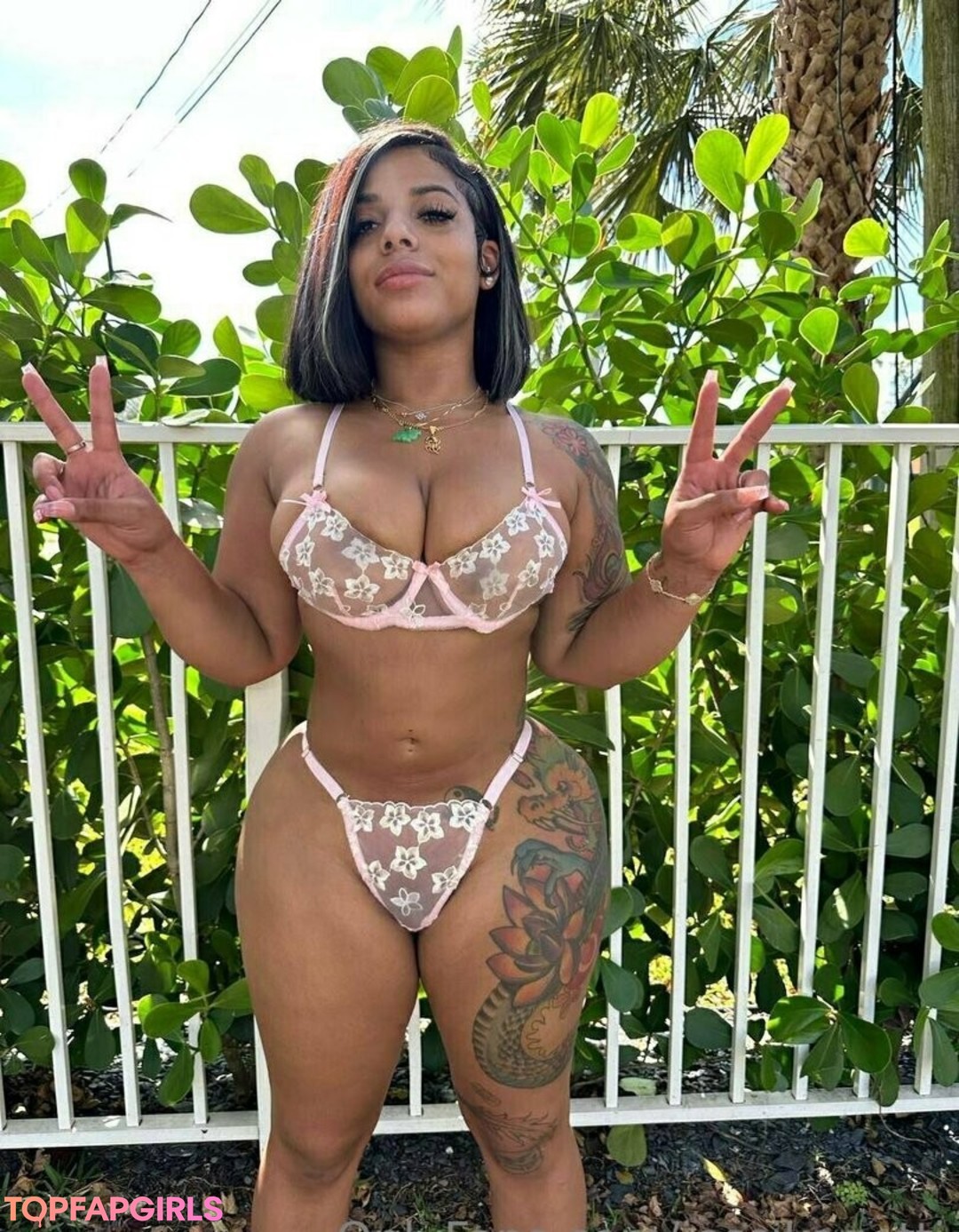 Naakte gelekte OnlyFans-foto van Jessikagotti #1230