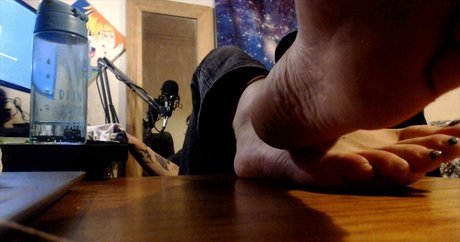 Naakte gelekte OnlyFans-foto van Erimendes