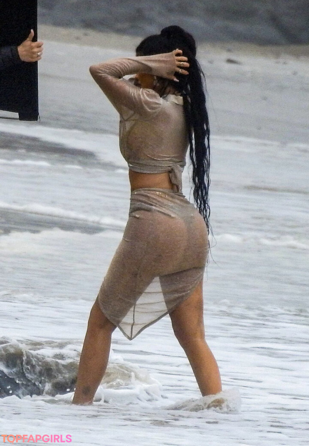 Naakte gelekte OnlyFans-foto van Kylie Jenner #1369