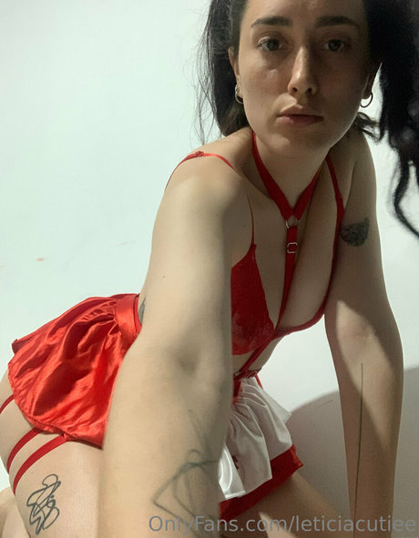 Naakte gelekte OnlyFans-foto van Imlilak