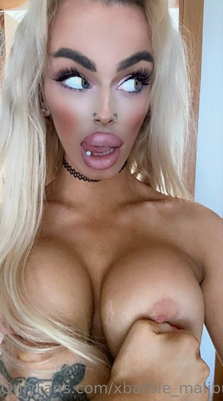 Xbarbie_malibux