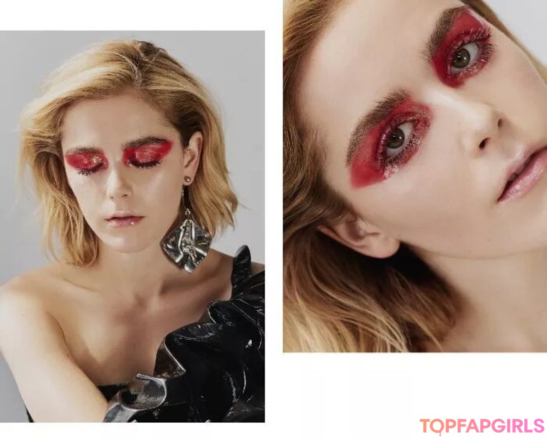 Naakte gelekte OnlyFans-foto van Kiernan Shipka #1116
