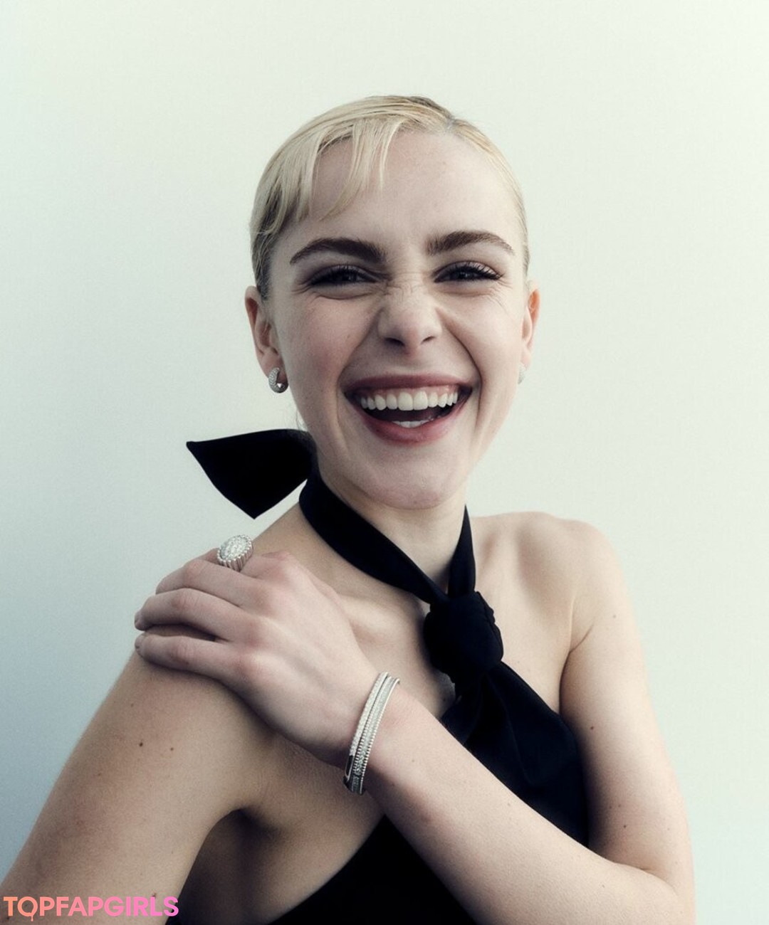 Naakte gelekte OnlyFans-foto van Kiernan Shipka #1206