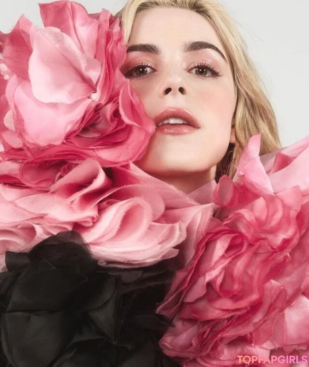 Naakte gelekte OnlyFans-foto van Kiernan Shipka #1360