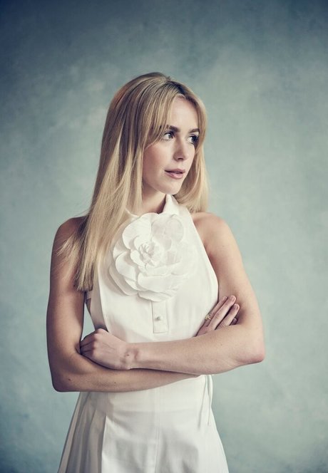Naakte gelekte OnlyFans-foto van Kiernan Shipka