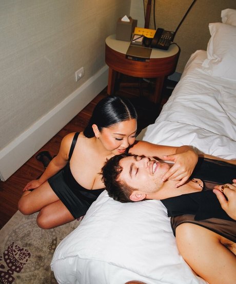 Naakte gelekte OnlyFans-foto van Lana Condor