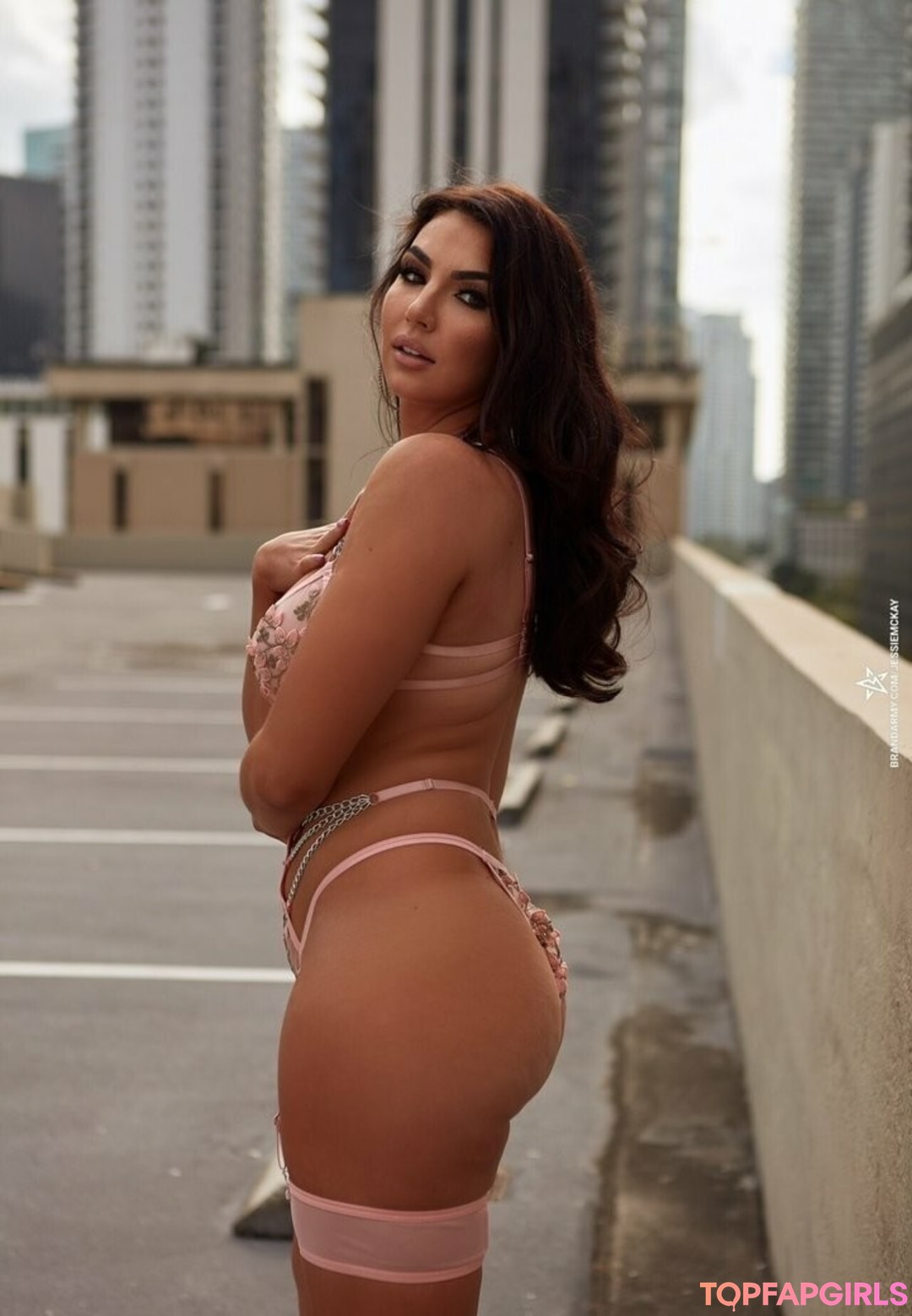 Naakte gelekte OnlyFans-foto van Cassie Lee #1037