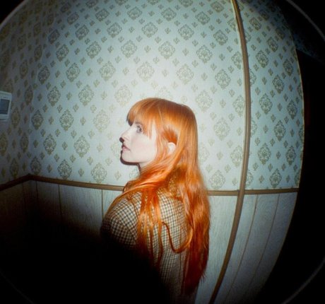 Naakte gelekte OnlyFans-foto van Hayley Williams