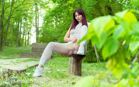 Naakte gelekte OnlyFans-foto van Jeny Smith
