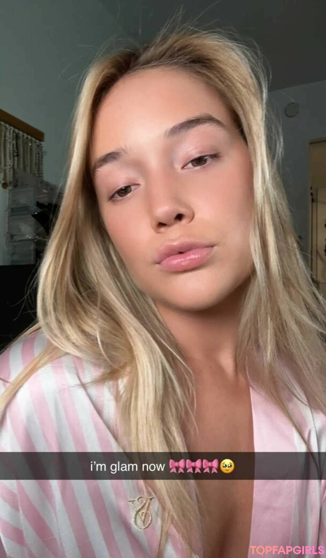 Naakte gelekte OnlyFans-foto van Olivia Ponton #1043