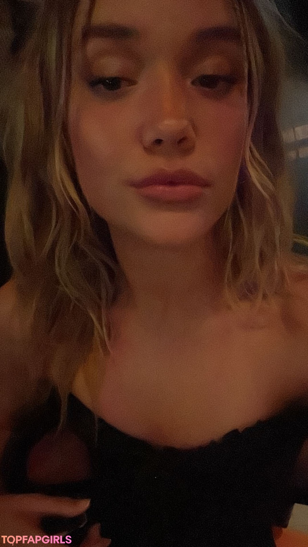 Naakte gelekte OnlyFans-foto van Olivia Ponton #1234
