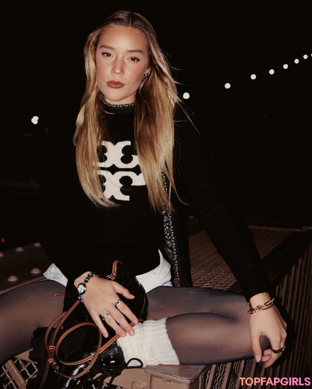 Naakte gelekte OnlyFans-foto van Olivia Ponton #1430