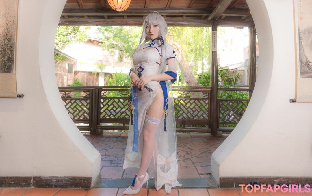 Naakte gelekte OnlyFans-foto van Fantasy Factory #1263