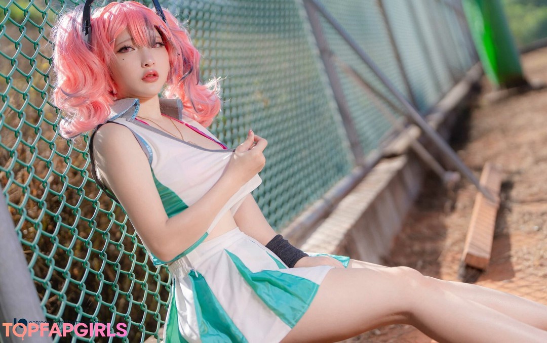 Naakte gelekte OnlyFans-foto van Fantasy Factory #1582