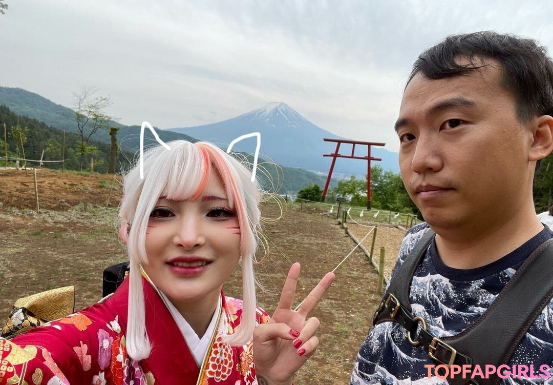 Naakte gelekte OnlyFans-foto van Fantasy Factory #1870