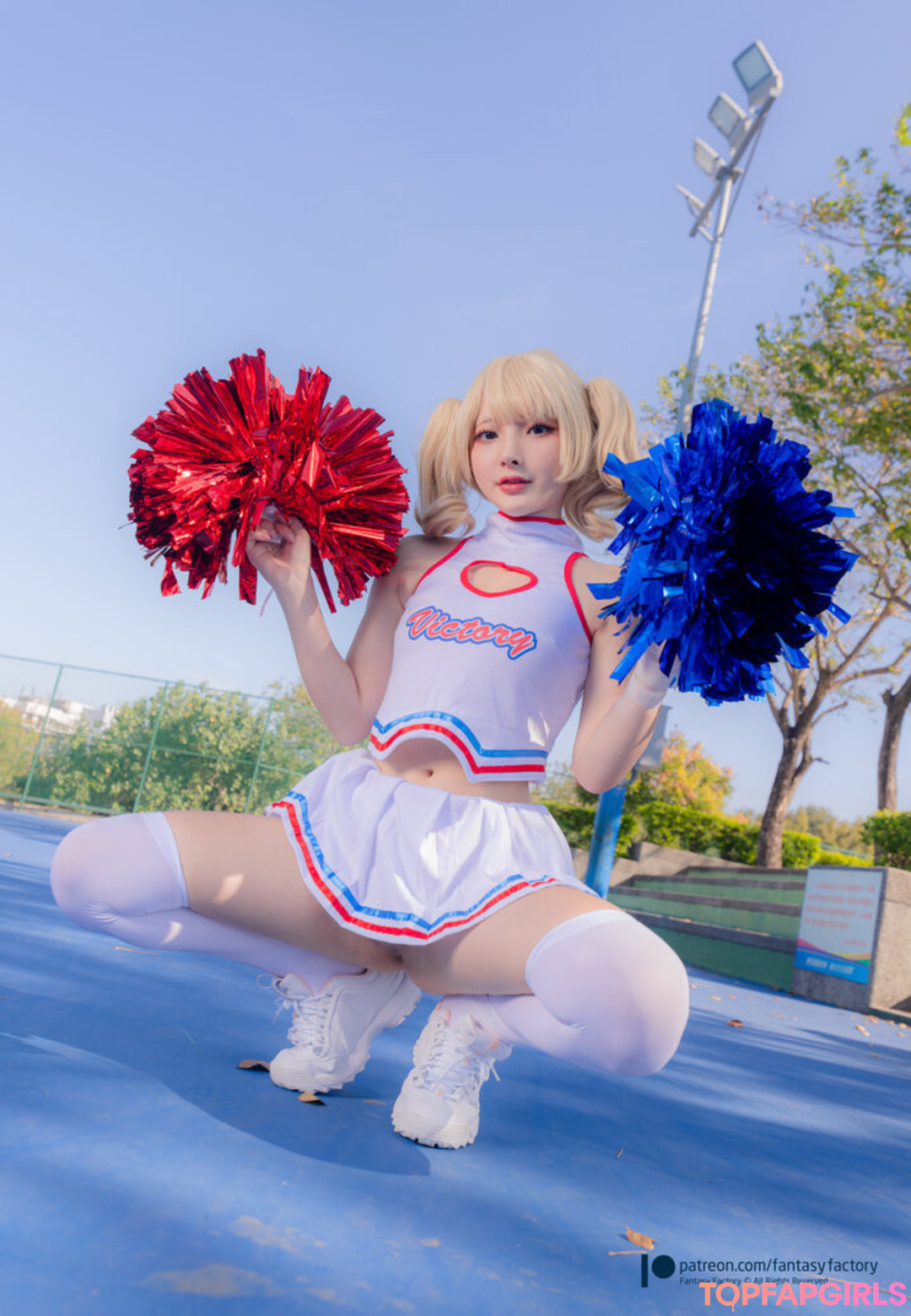 Naakte gelekte OnlyFans-foto van Fantasy Factory #1894