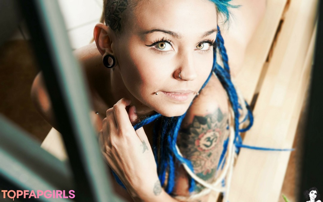 Naakte gelekte OnlyFans-foto van Fishball Suicide #1437