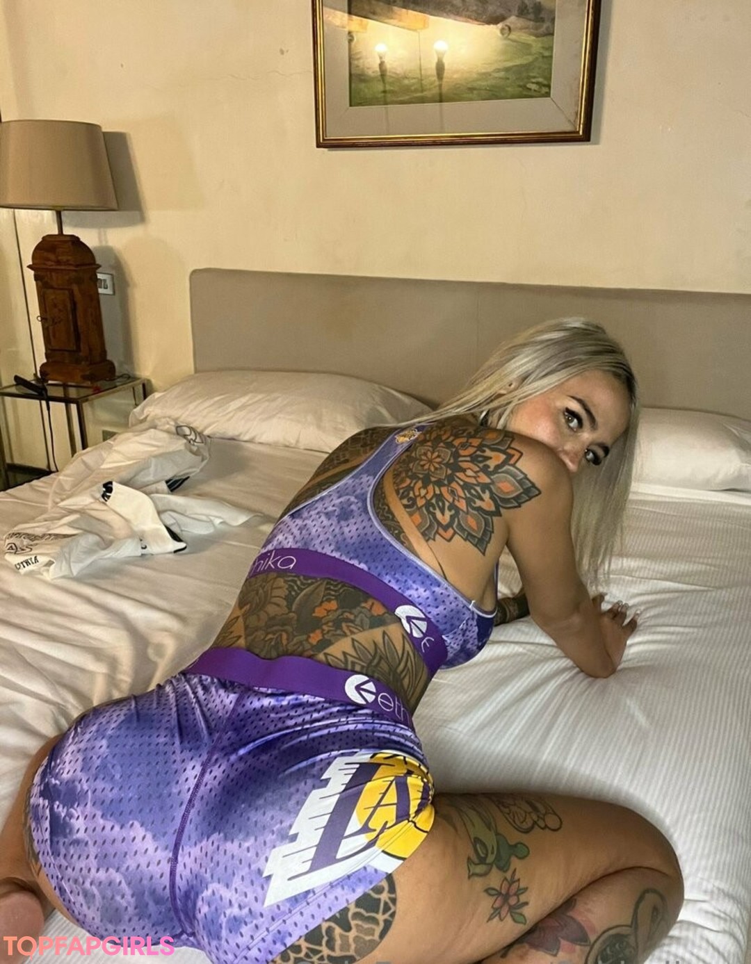 Naakte gelekte OnlyFans-foto van Fishball Suicide #1707