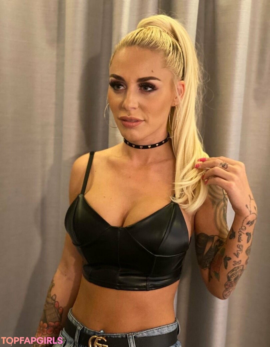Naakte gelekte OnlyFans-foto van Hotwifey #58 Naakte gelekte OnlyFans-foto van Hotwifey #58