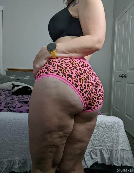 Naakte gelekte OnlyFans-foto van Xlunakali