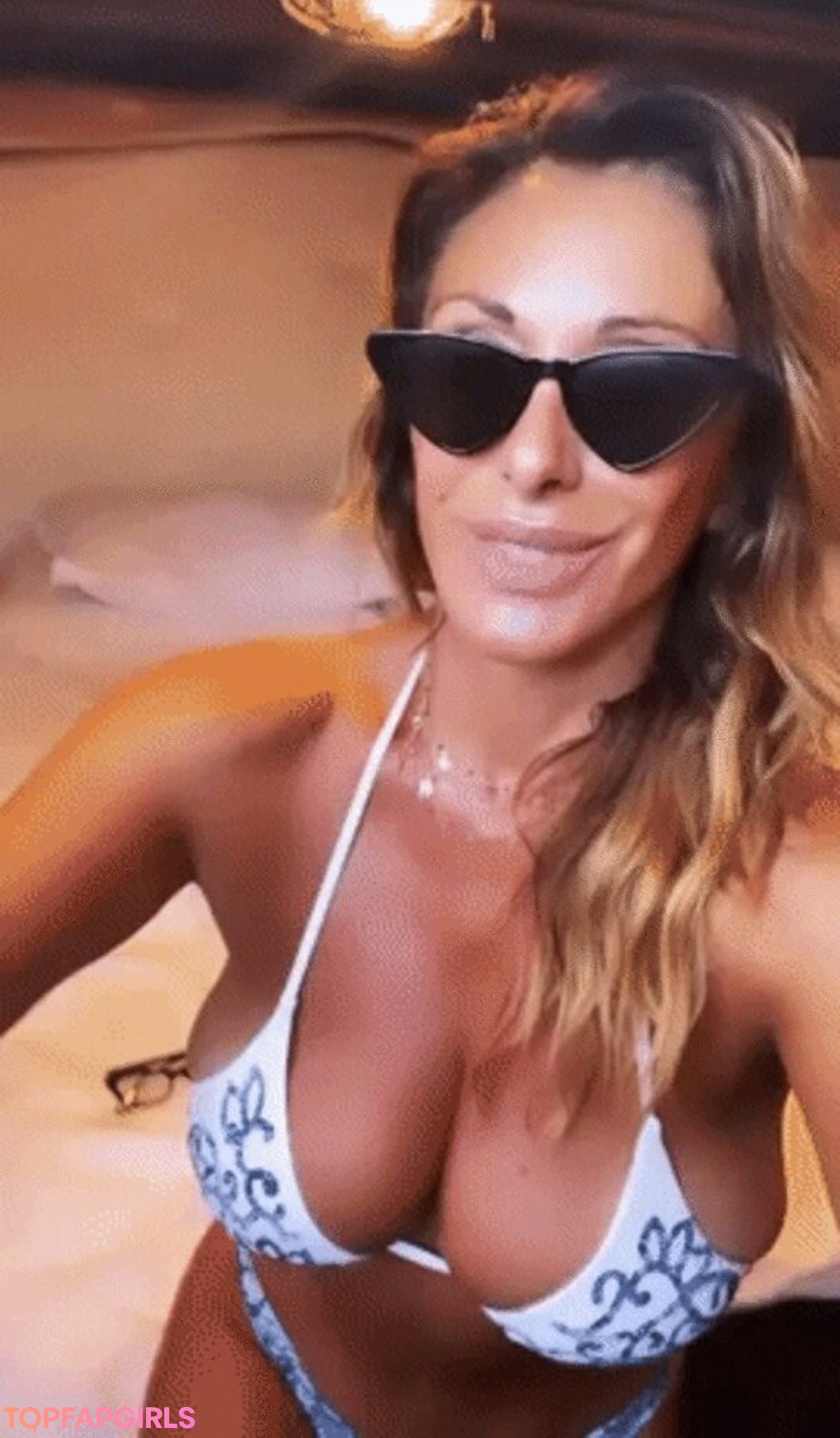 Naakte gelekte OnlyFans-foto van Sabrina Salerno #1288