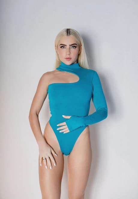 Jade Picon
