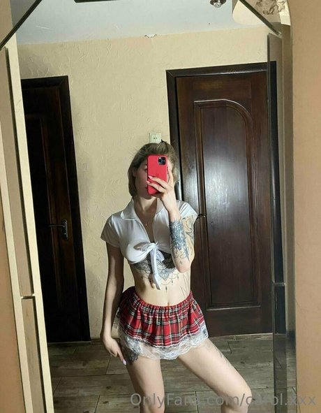 Naakte gelekte OnlyFans-foto van Carolxxx