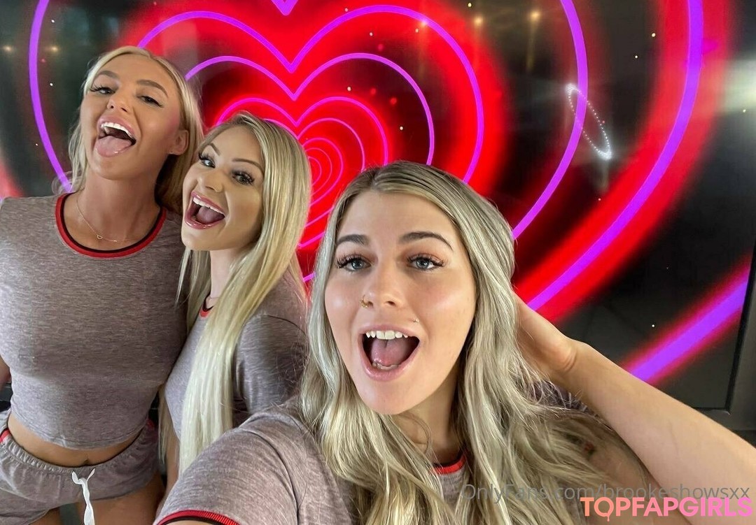 Naakte gelekte OnlyFans-foto van Brookeshowsxx #1276