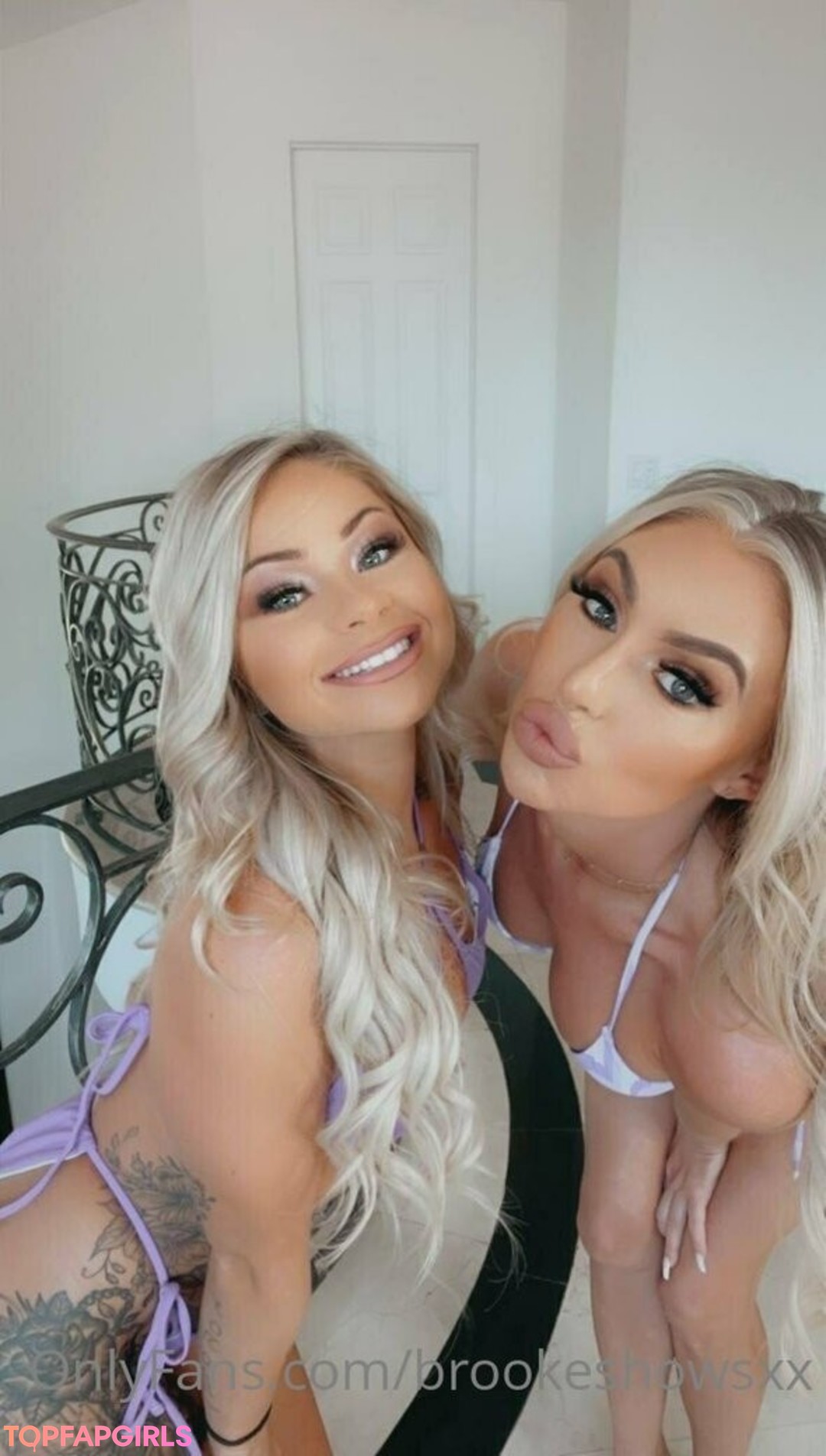 Naakte gelekte OnlyFans-foto van Brookeshowsxx #1617