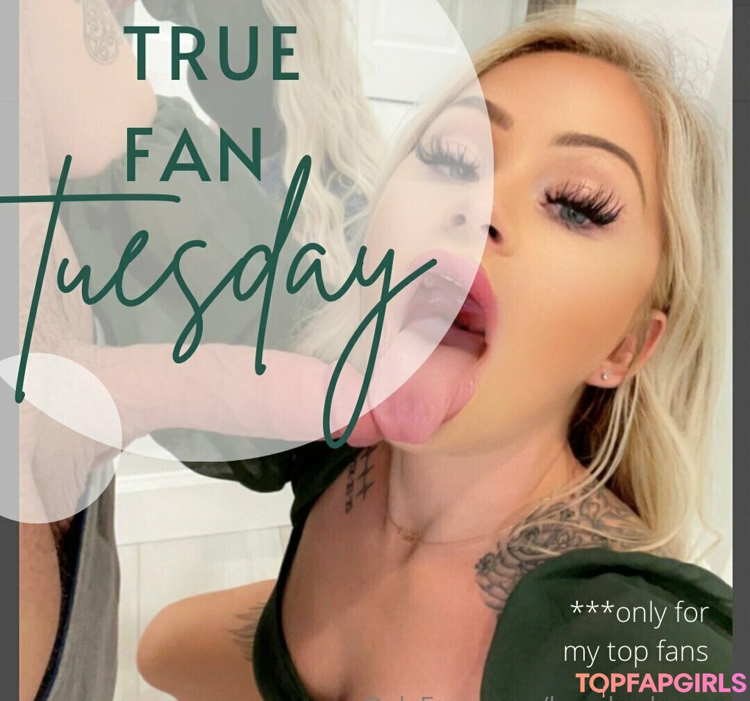 Naakte gelekte OnlyFans-foto van Brookeshowsxx #1771