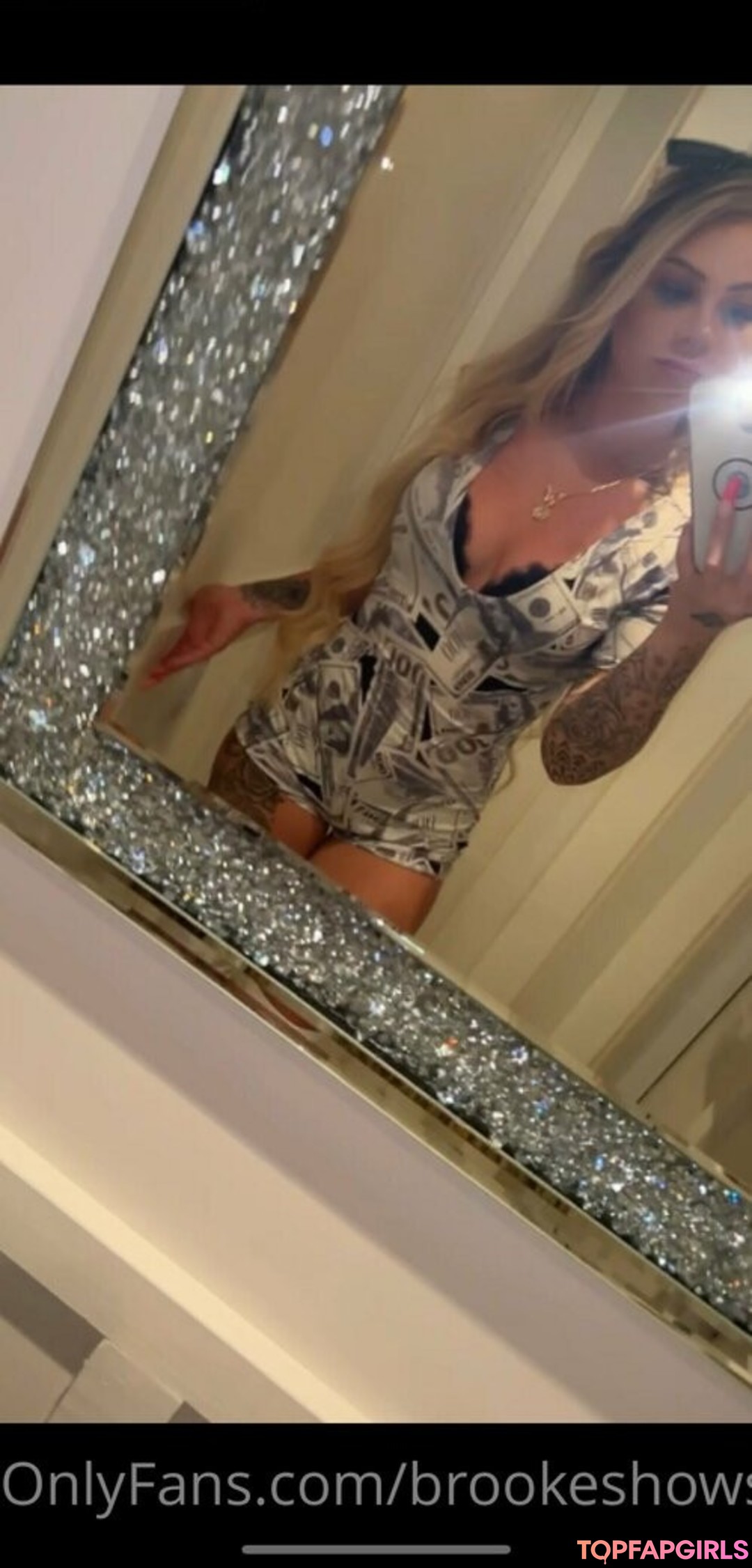 Naakte gelekte OnlyFans-foto van Brookeshowsxx #1817