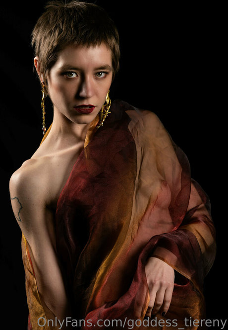 Goddess_tiereny