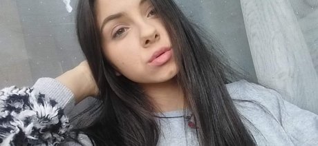 Naakte gelekte OnlyFans-foto van Wiktoria Bystron