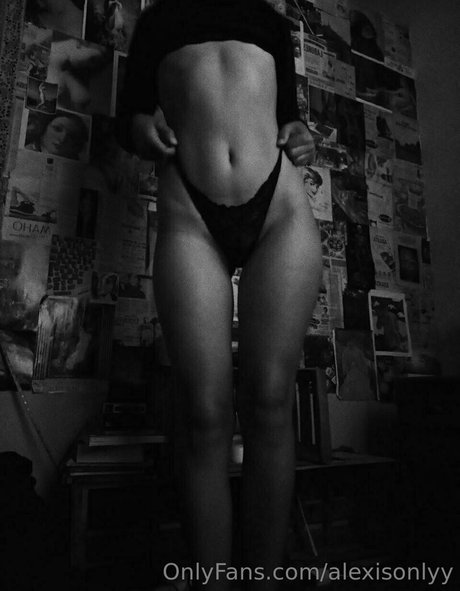 Naakte gelekte OnlyFans-foto van Rocioqueen