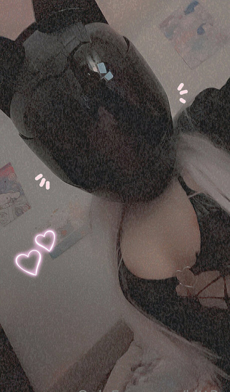 Naakte gelekte OnlyFans-foto van Kltt3y