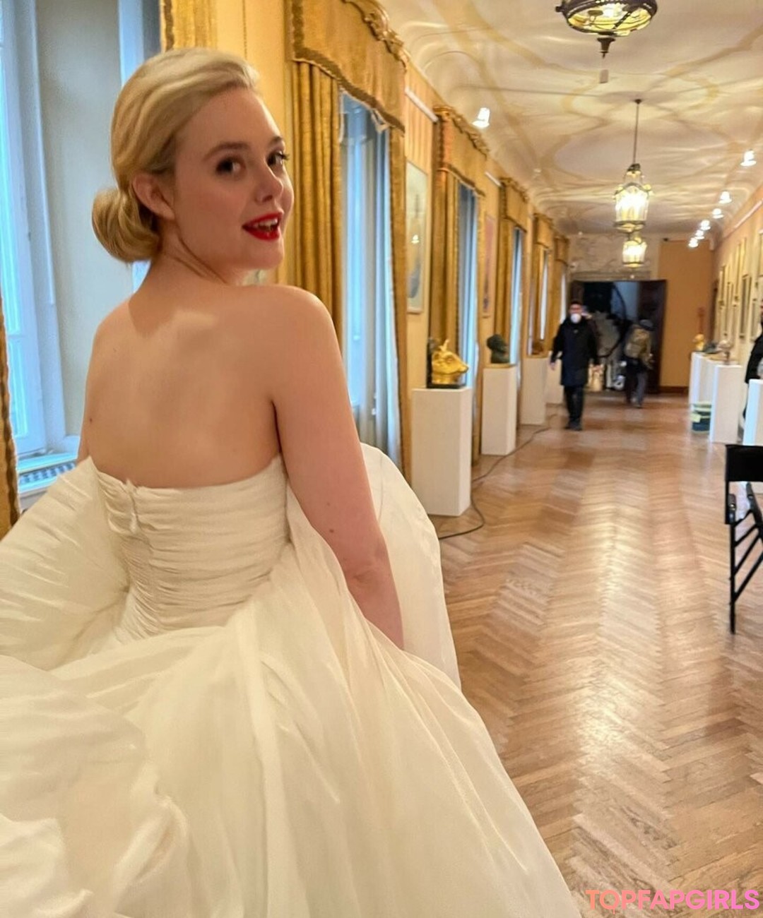 Naakte gelekte OnlyFans-foto van Elle Fanning #1106