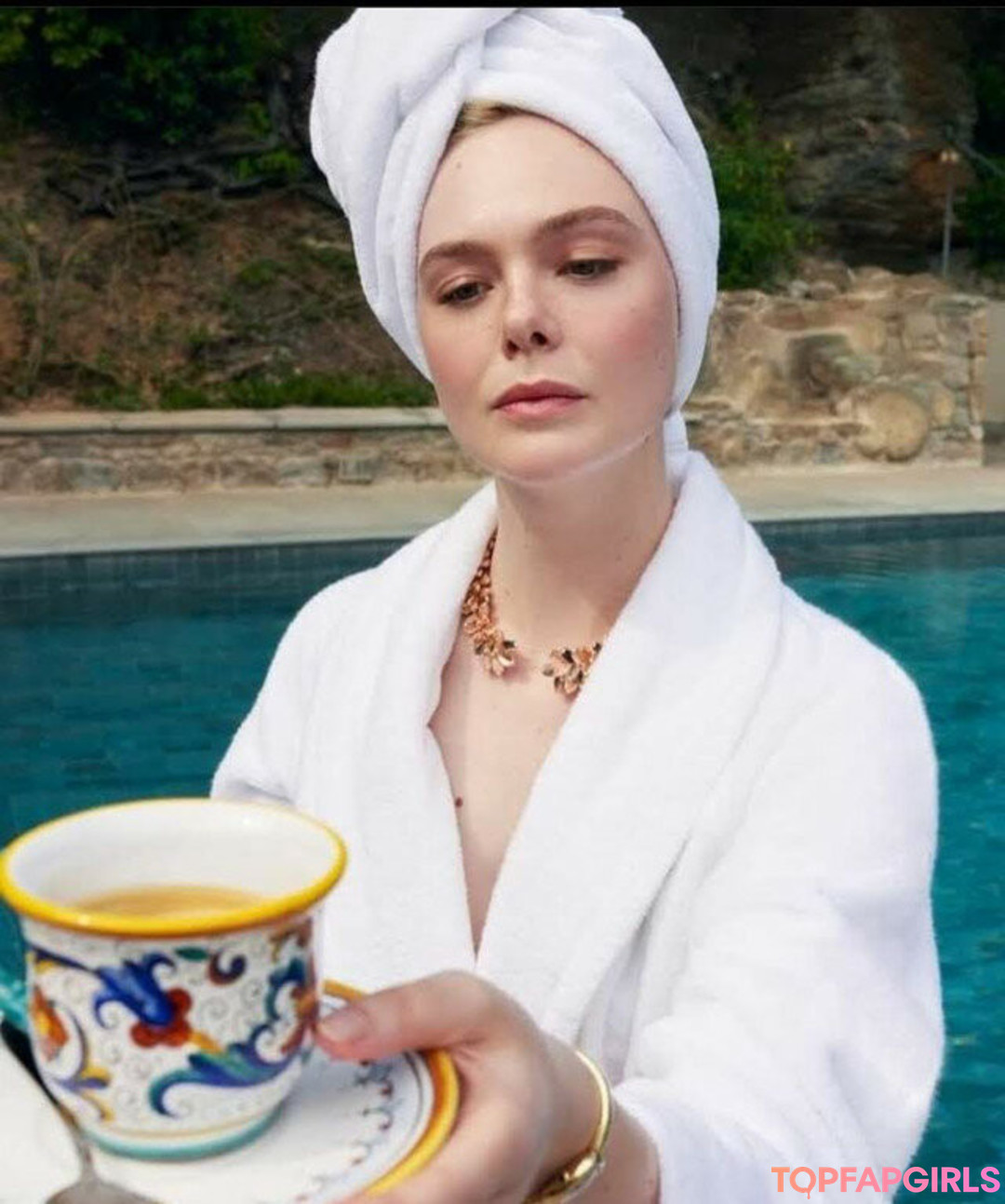 Naakte gelekte OnlyFans-foto van Elle Fanning #1170