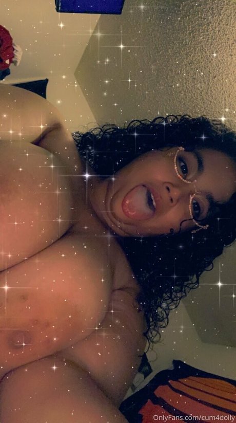 Cum4dolly